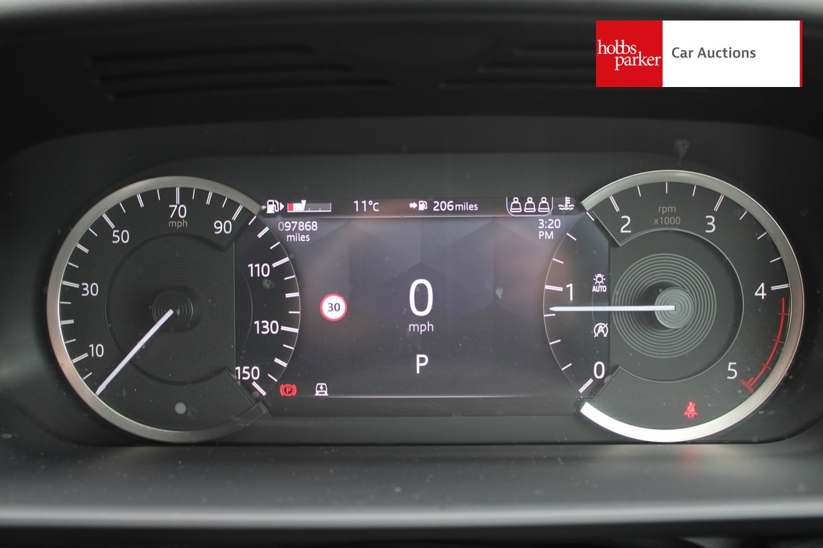 LAND ROVER DISCOVERY RDYNAMIC SE D M image 16