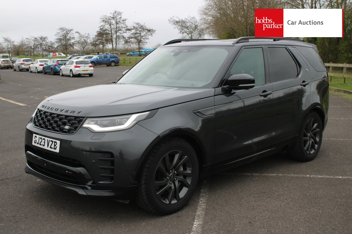 LAND ROVER DISCOVERY RDYNAMIC SE D M image 7