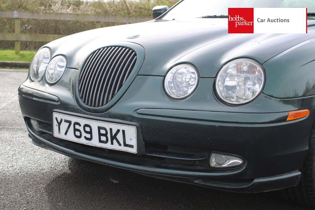 JAGUAR S-TYPE V6 SPORT AUTO image 14