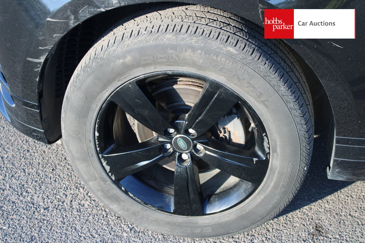 LAND ROVER R ROVER VELAR R-DYN S D180 A image 12