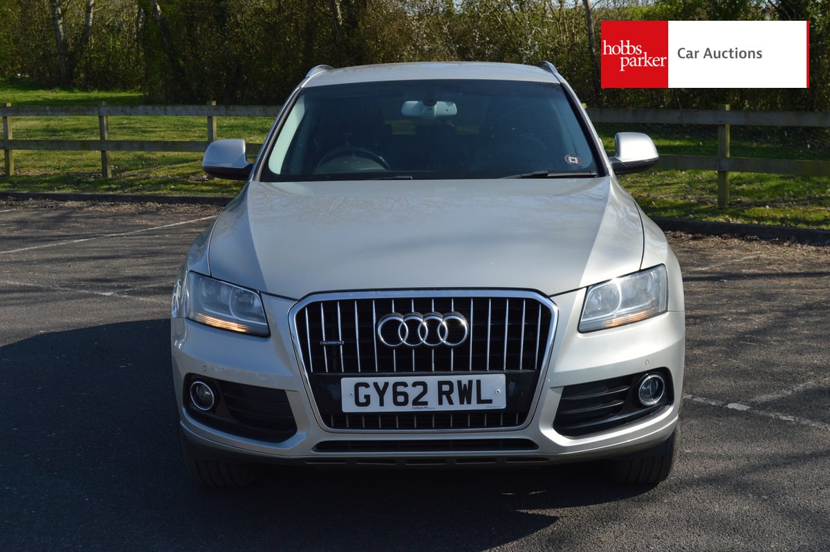 AUDI Q5 SE TDI QUATTRO AUTO image 8