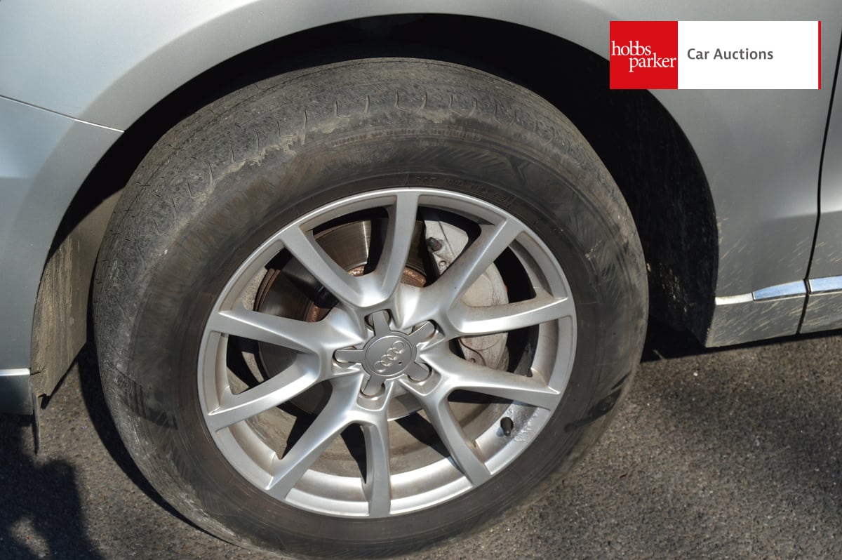 AUDI Q5 SE TDI QUATTRO AUTO image 9