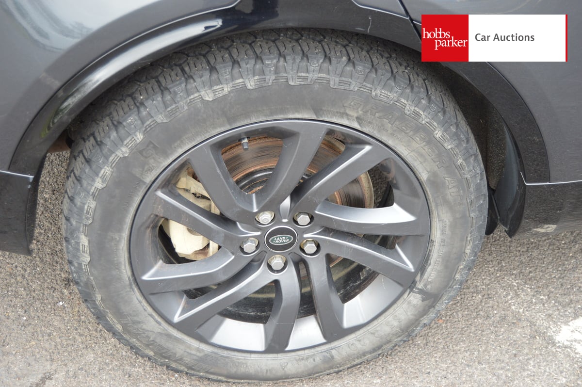 LAND ROVER DISCOVERY R DYNAMIC SE D MHEV A image 11