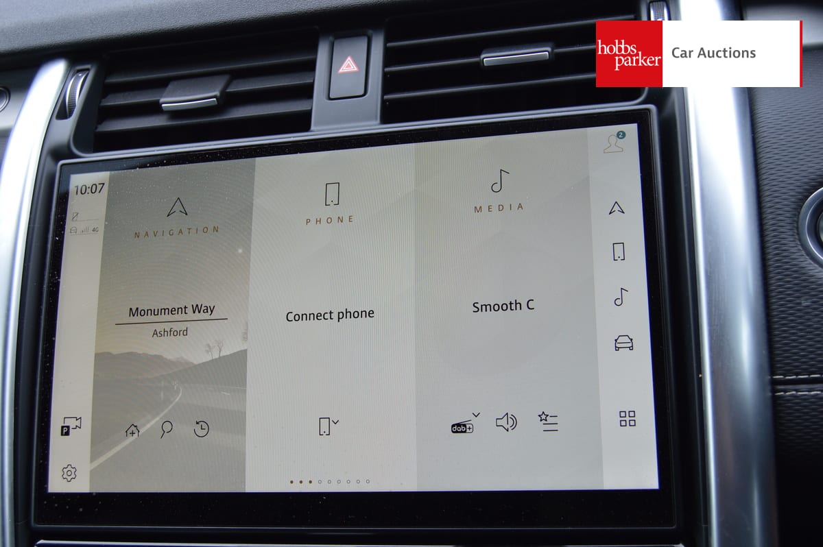 LAND ROVER DISCOVERY R DYNAMIC SE D MHEV A image 18