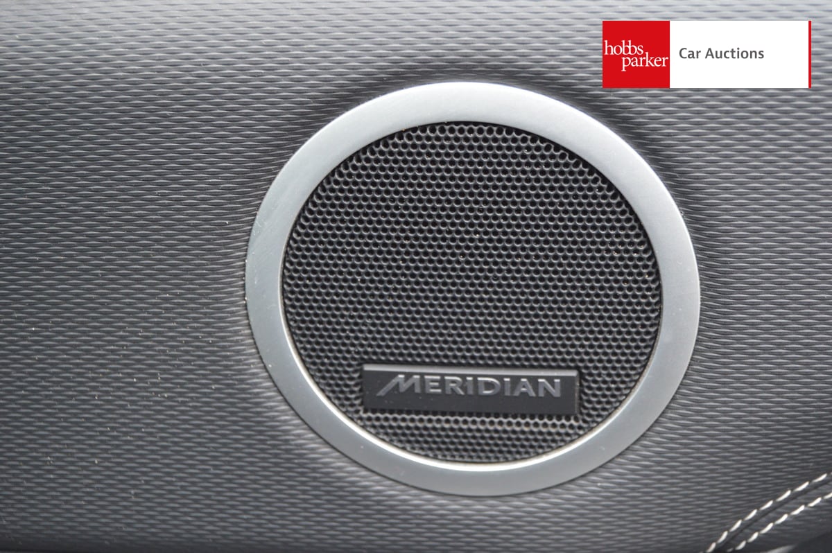 LAND ROVER DISCOVERY R DYNAMIC SE D MHEV A image 20