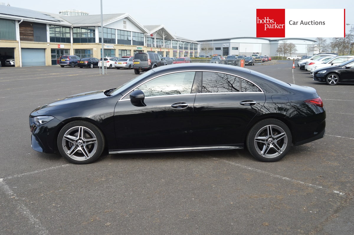 MERCEDES-BENZ CLA 180 AMG LN EXECUTVE MHEV A image 6