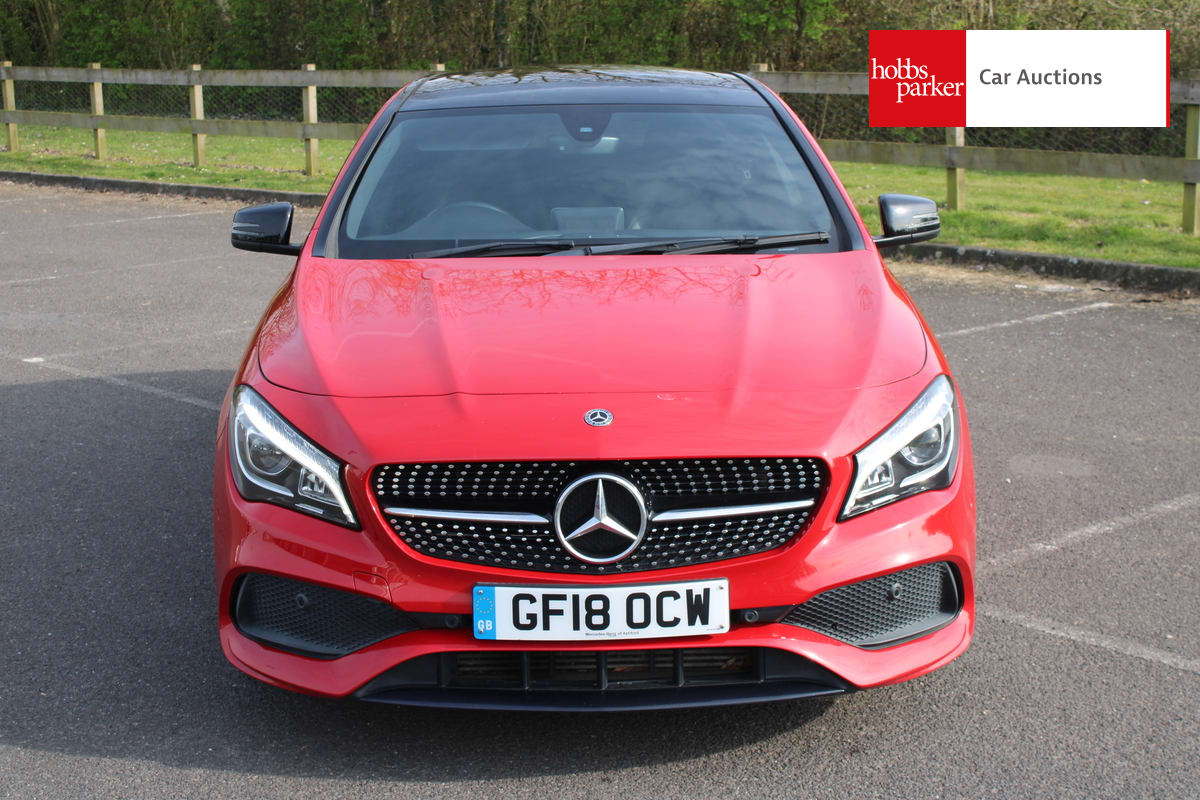 MERCEDES-BENZ CLA 220 D AMG LINE AUTO image 8