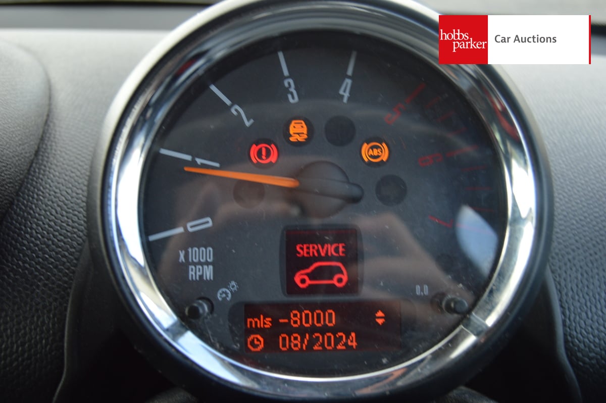 MINI COUNTRYMAN COOPER D ALL4 image 16