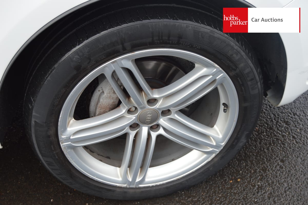 AUDI Q5 S LINE + TDI QUATTRO image 12