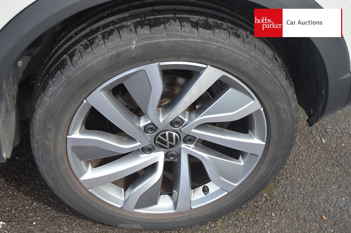 VOLKSWAGEN T-ROC STYLE TSI image 10