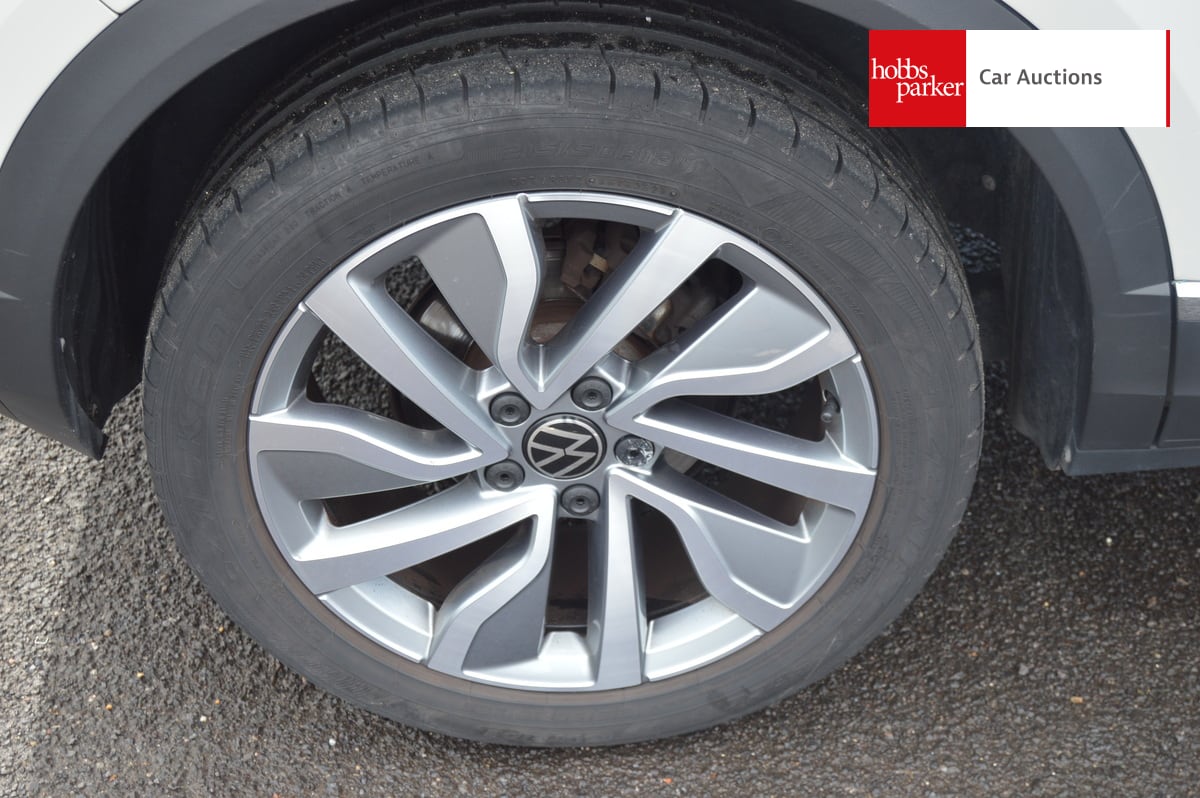 VOLKSWAGEN T-ROC STYLE TSI image 11