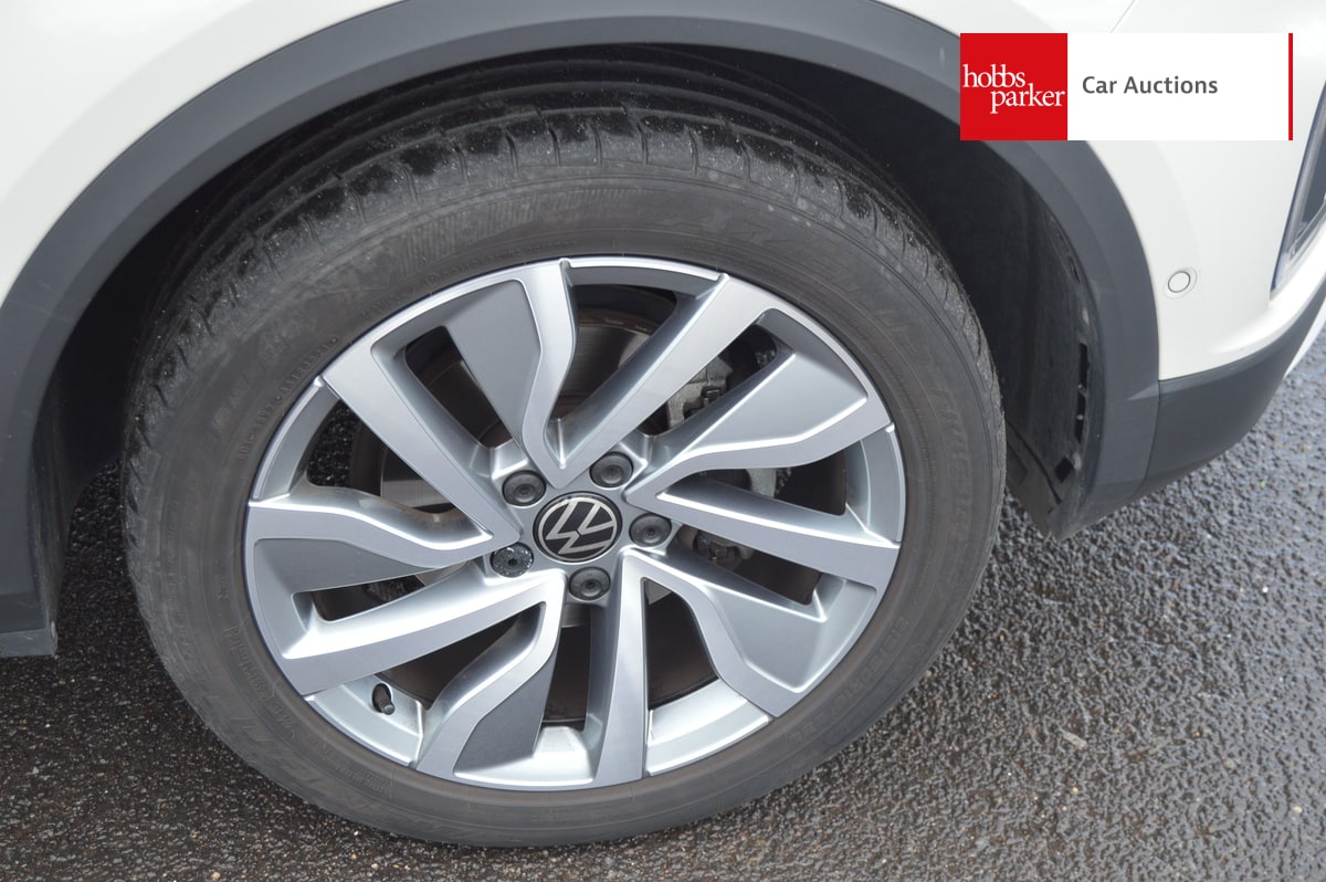 VOLKSWAGEN T-ROC STYLE TSI image 12