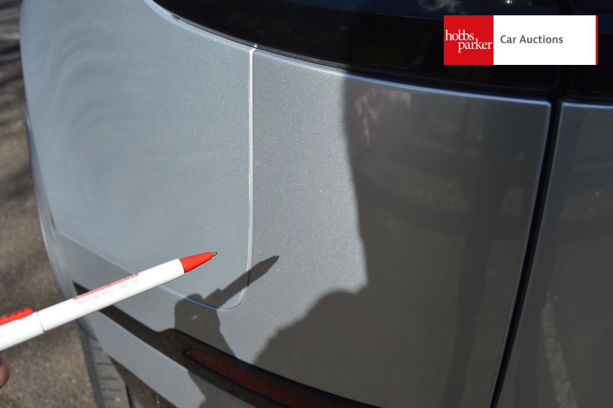 LAND ROVER RANGE ROVER VELAR R-DYN HSE D240 A image 23