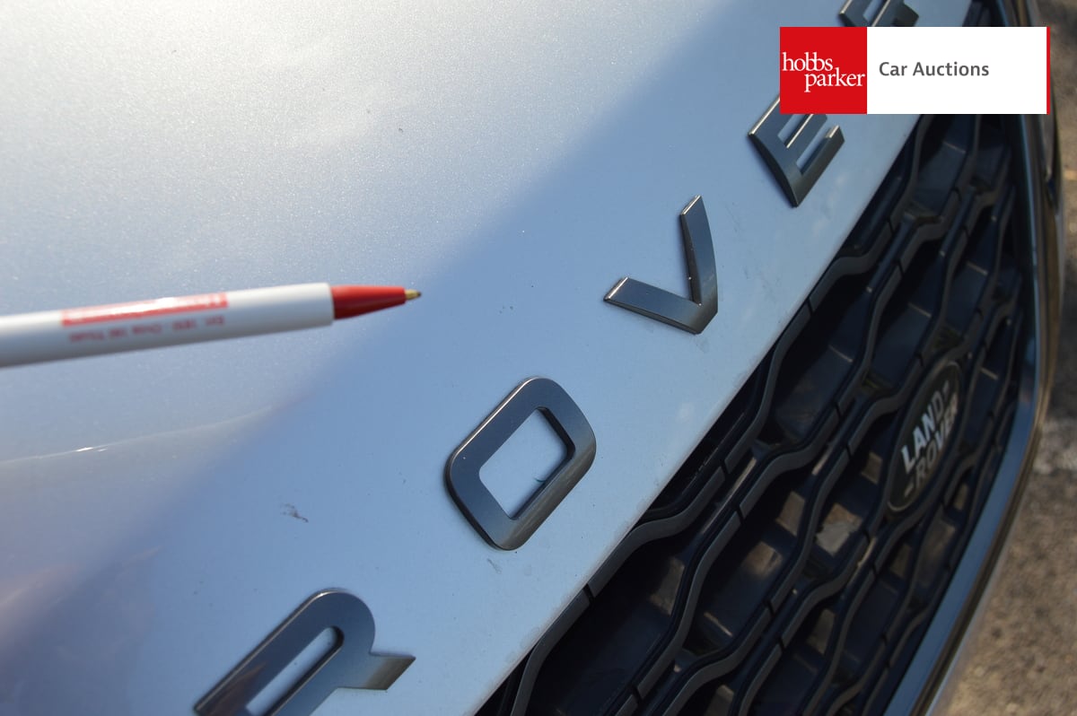 LAND ROVER RANGE ROVER VELAR R-DYN HSE D240 A image 25