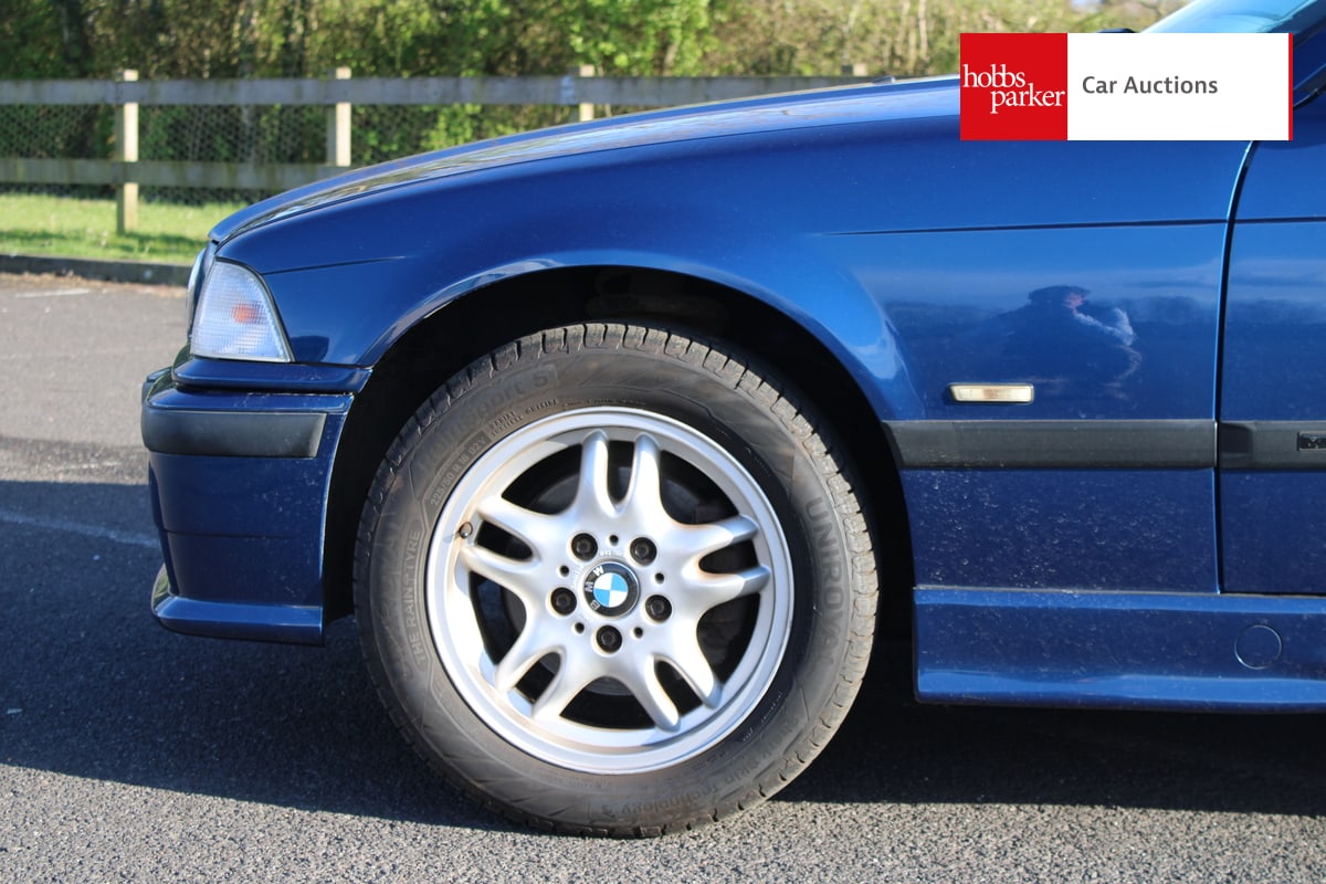 BMW 318 IS COUPE MANUAL image 10