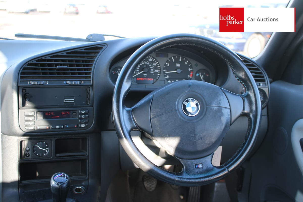 BMW 318 IS COUPE MANUAL image 24