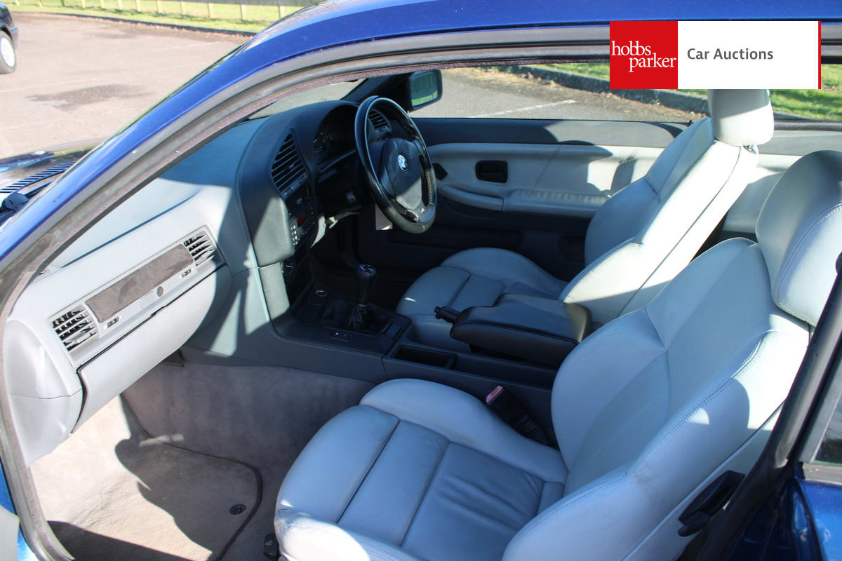 BMW 318 IS COUPE MANUAL image 30