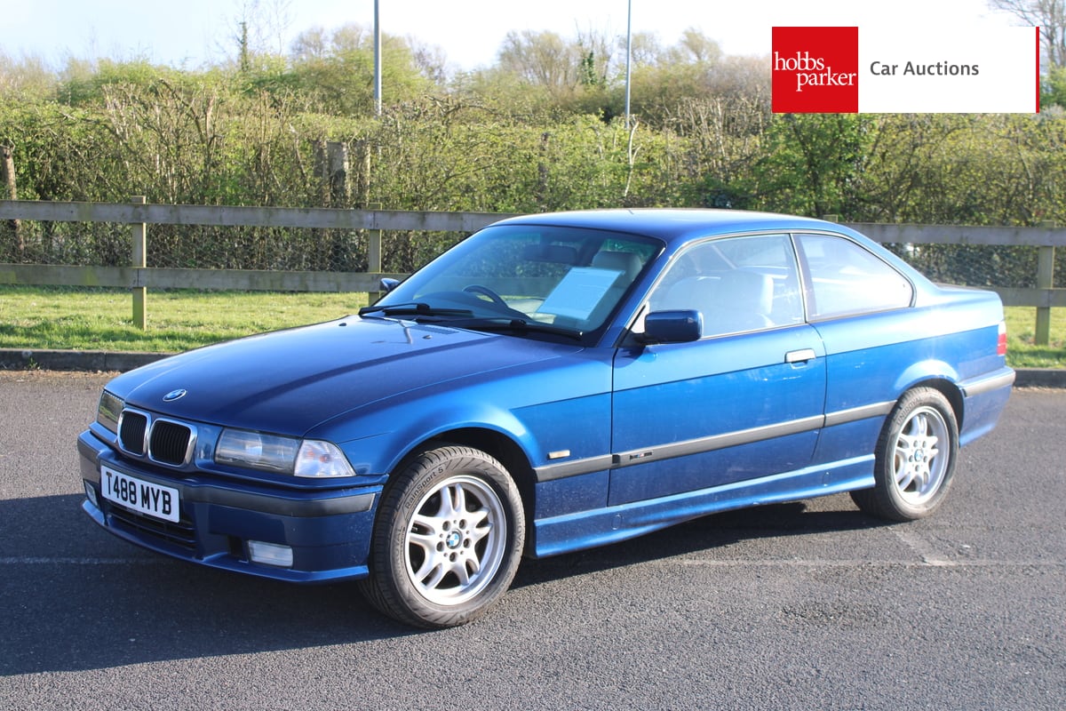 BMW 318 IS COUPE MANUAL image 7