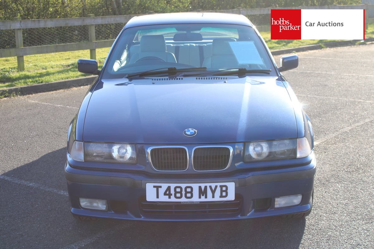 BMW 318 IS COUPE MANUAL image 8