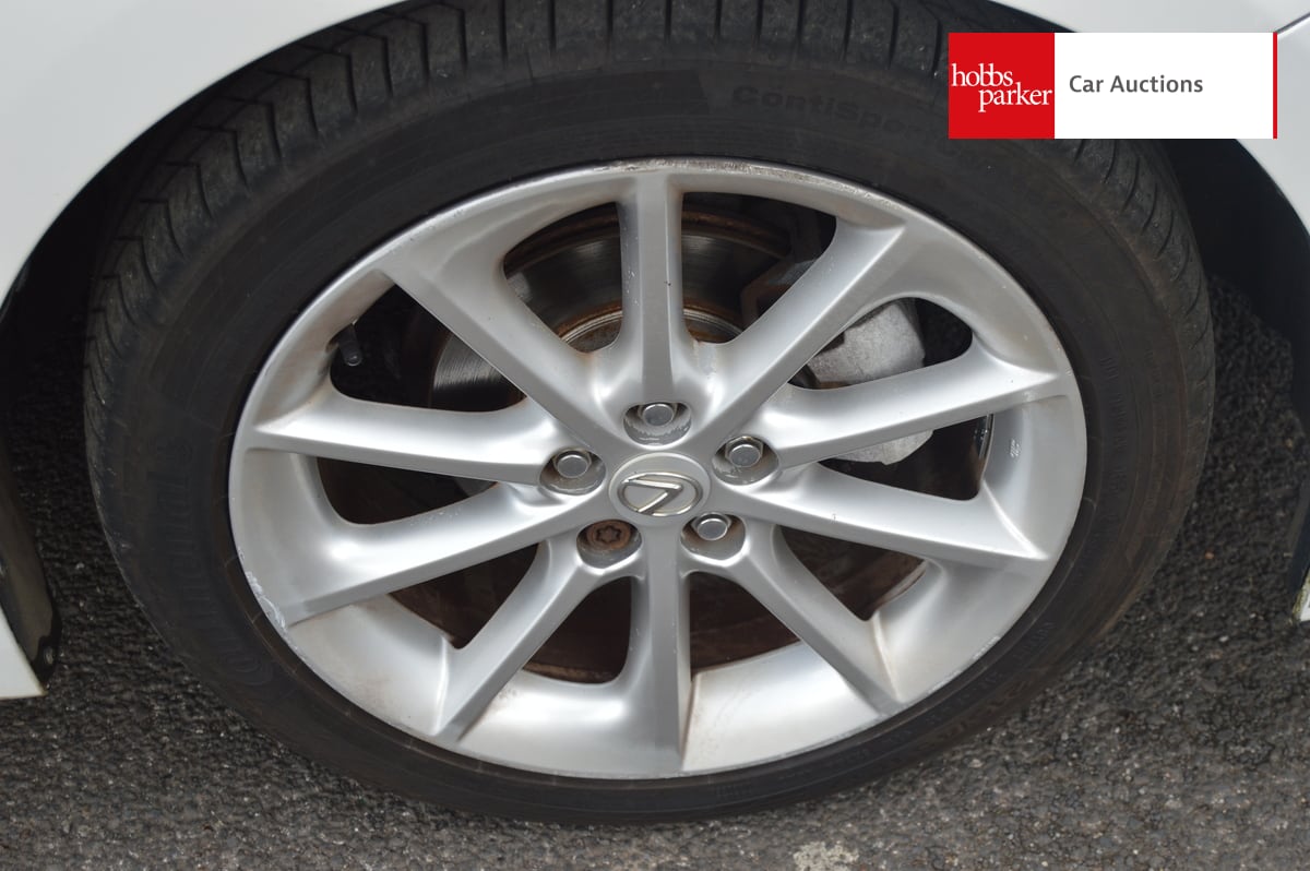 LEXUS CT 200H SE-L PREMIER CVT image 12