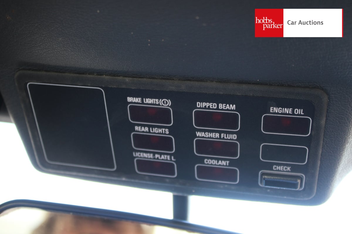 BMW 325I SE AUTO image 30