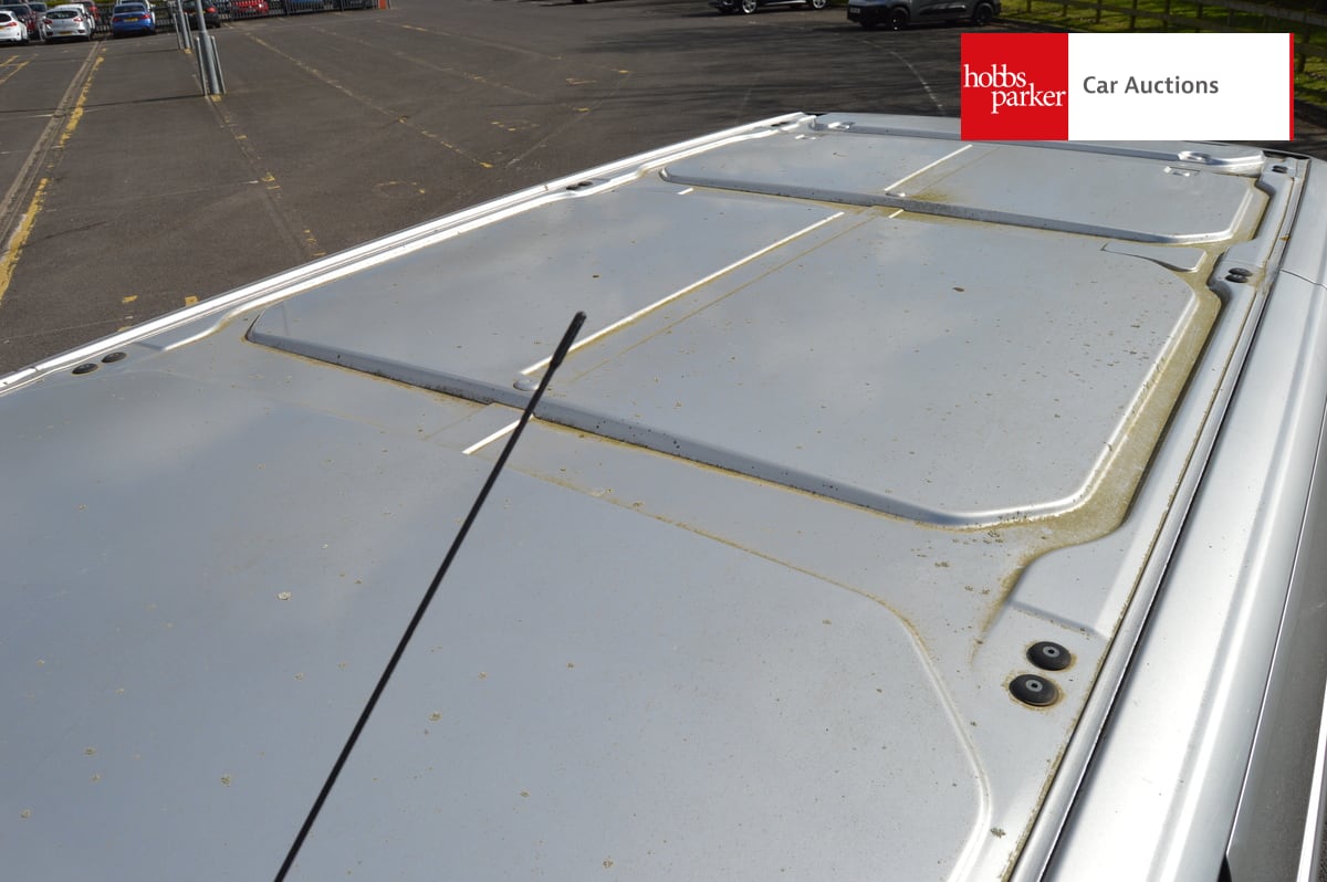 FORD TRANSIT CUSTOM 290 image 12