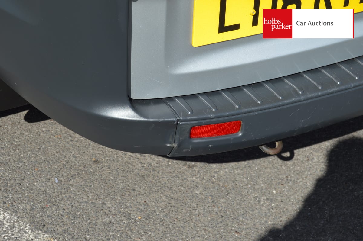 FORD TRANSIT CUSTOM 290 image 17