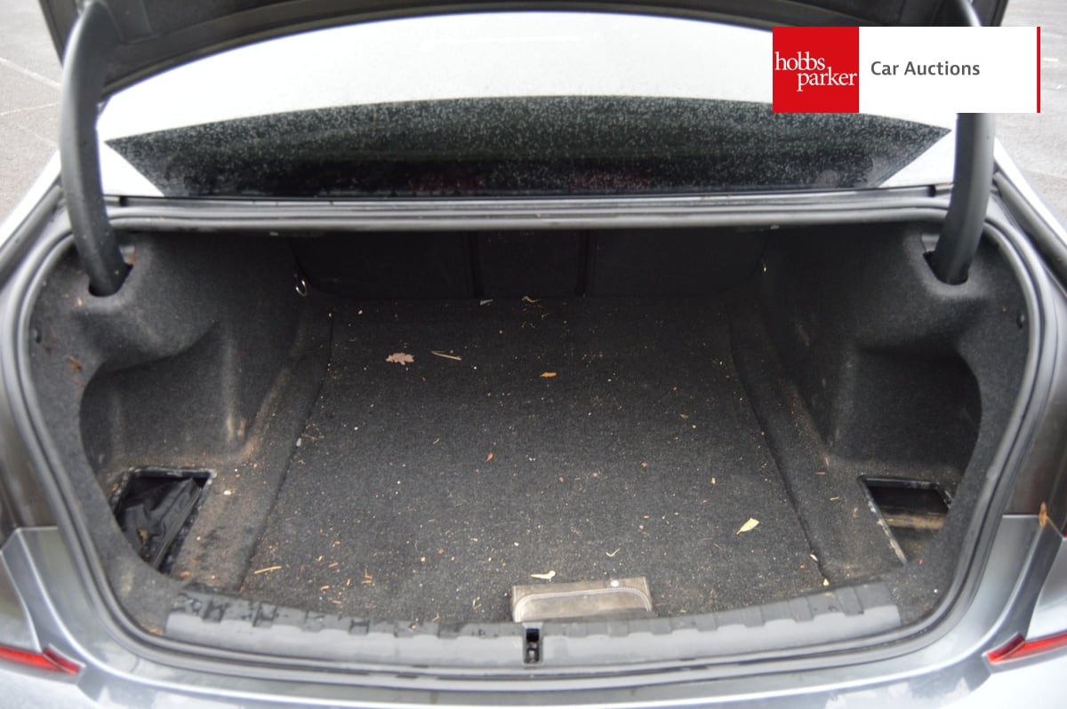 BMW 320I M SPORT AUTO image 15