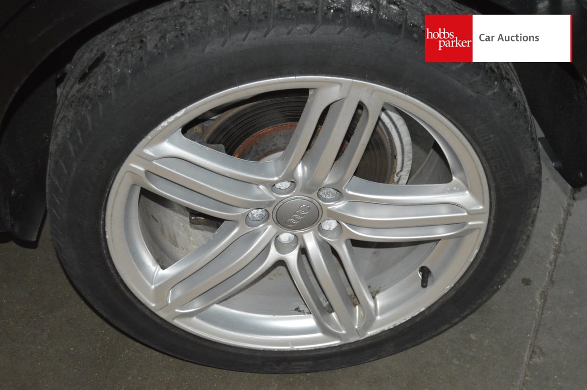 AUDI Q3 S LINE TDI QUATTRO image 11