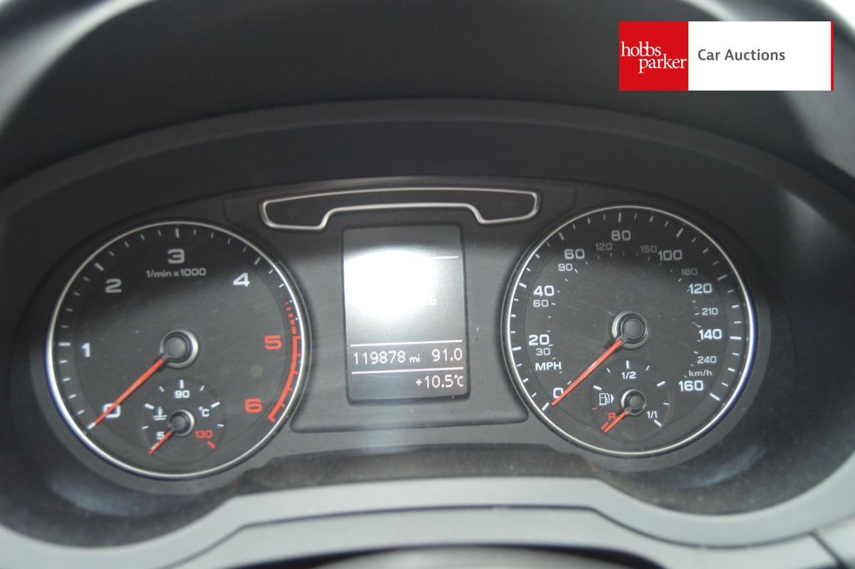 AUDI Q3 S LINE TDI QUATTRO image 17