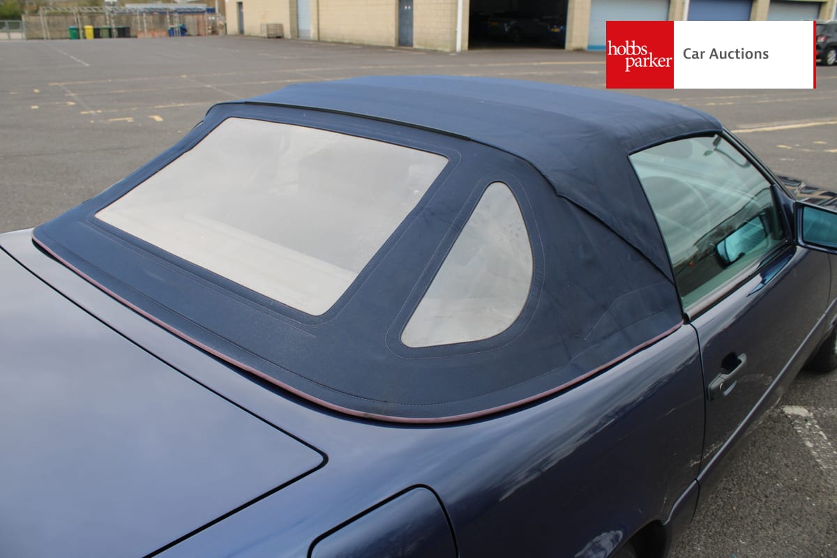 MERCEDES SL 320 AUTO image 52