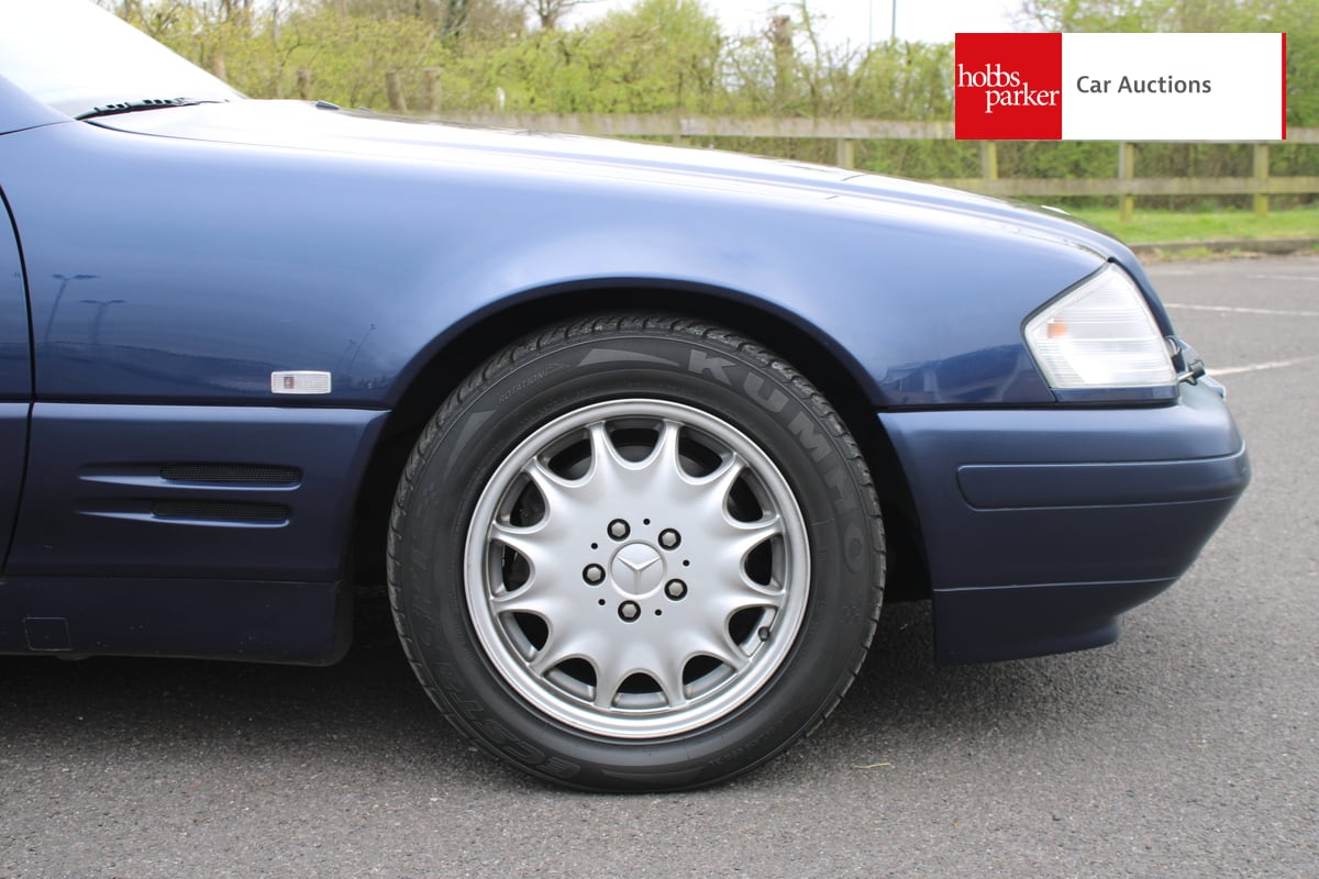 MERCEDES SL 320 AUTO image 17