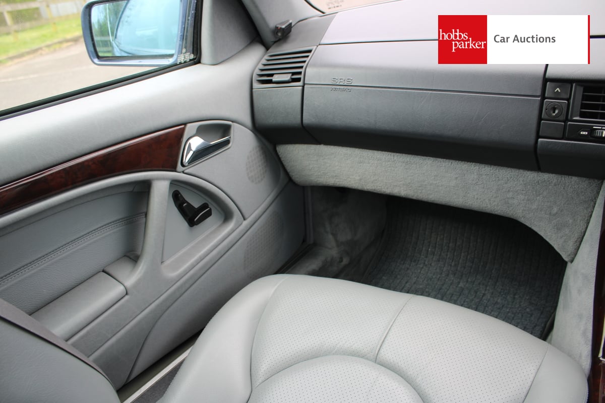 MERCEDES SL 320 AUTO image 27