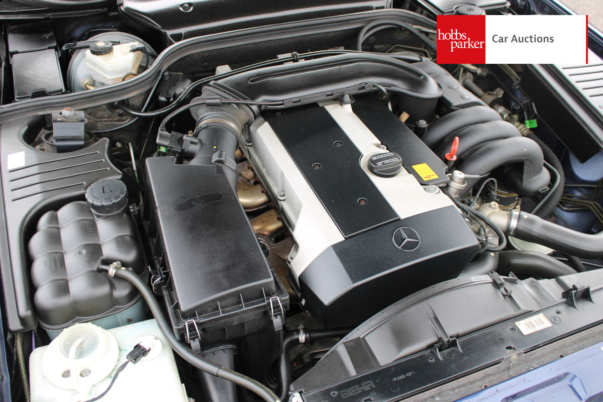 MERCEDES SL 320 AUTO image 36