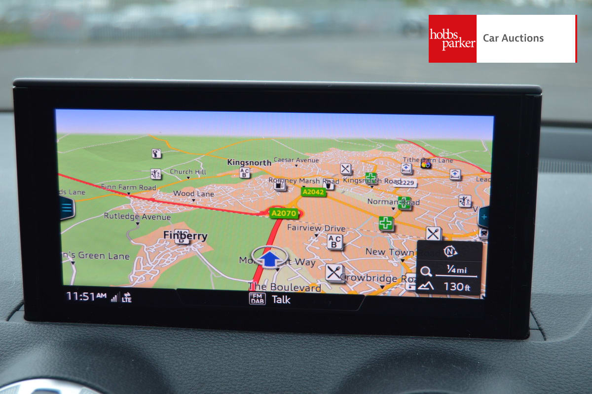 AUDI Q2 S LINE 35 TFSI S-A image 18