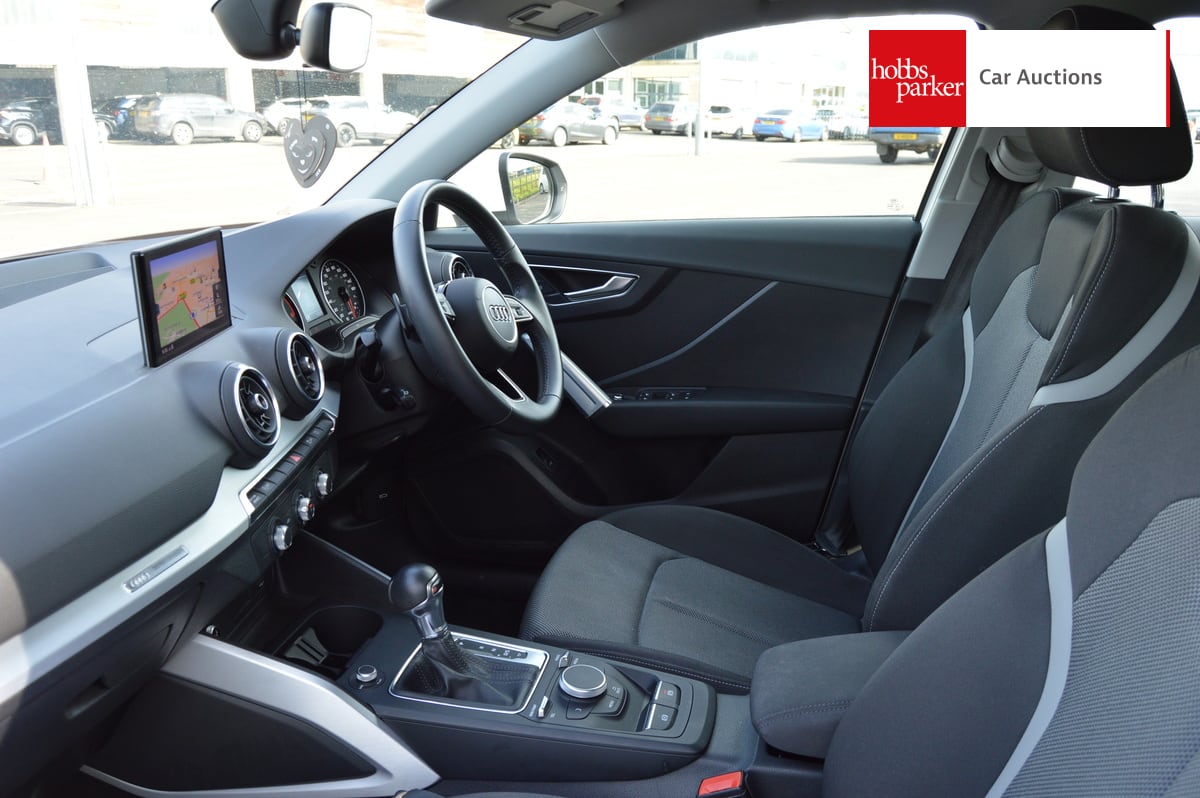 AUDI Q2 SPORT 30 TDI S-A image 13