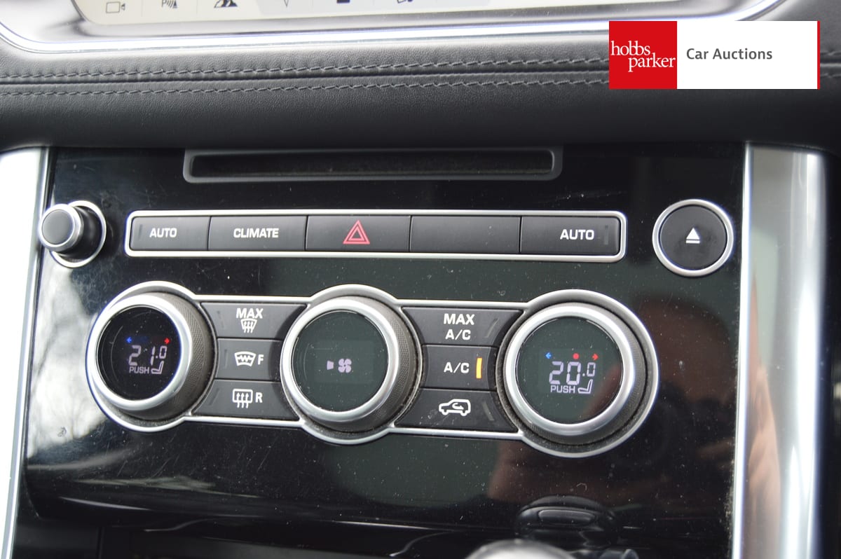 LAND ROVER RANGE ROVER SPORT HSE DYNAM V6 SC A image 19