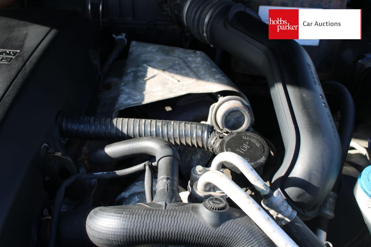 LAND ROVER DEFENDER 110 TD5 XS image 35