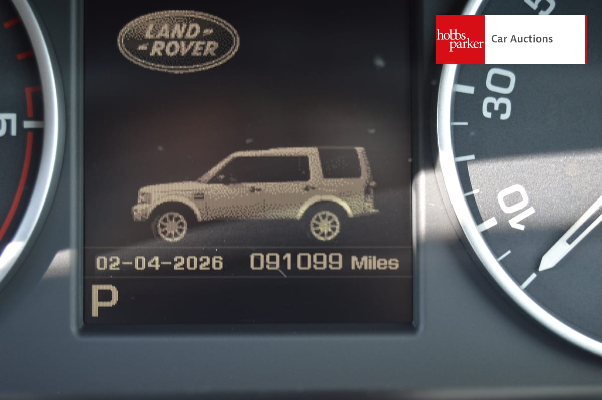 LAND ROVER DISCOVERY HSE SDV6 AUTO image 16