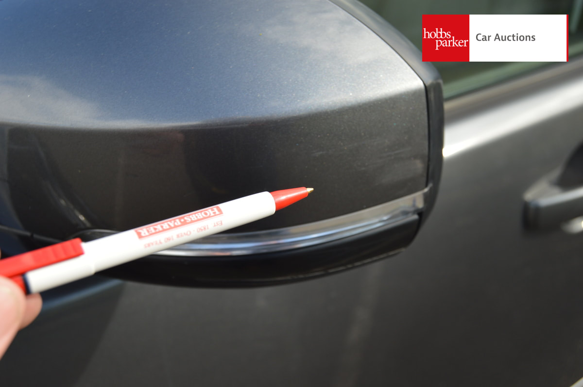 LAND ROVER DISCOVERY HSE SDV6 AUTO image 24