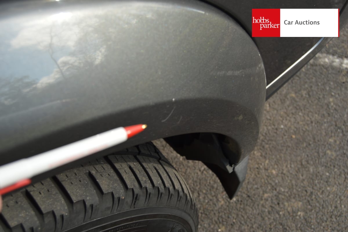 LAND ROVER DISCOVERY HSE SDV6 AUTO image 25