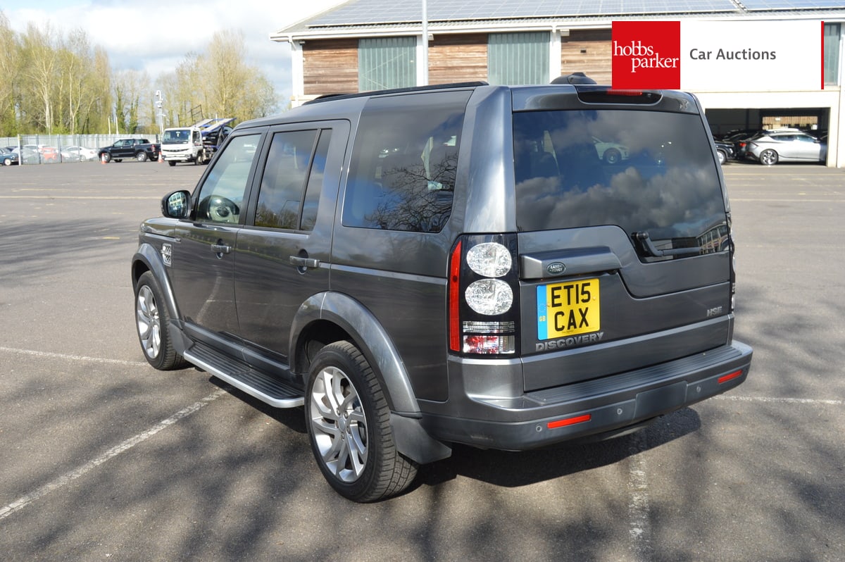 LAND ROVER DISCOVERY HSE SDV6 AUTO image 5