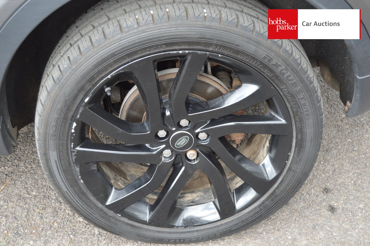 LAND ROVER DISCO-Y SPORT BLACK HSE T image 10