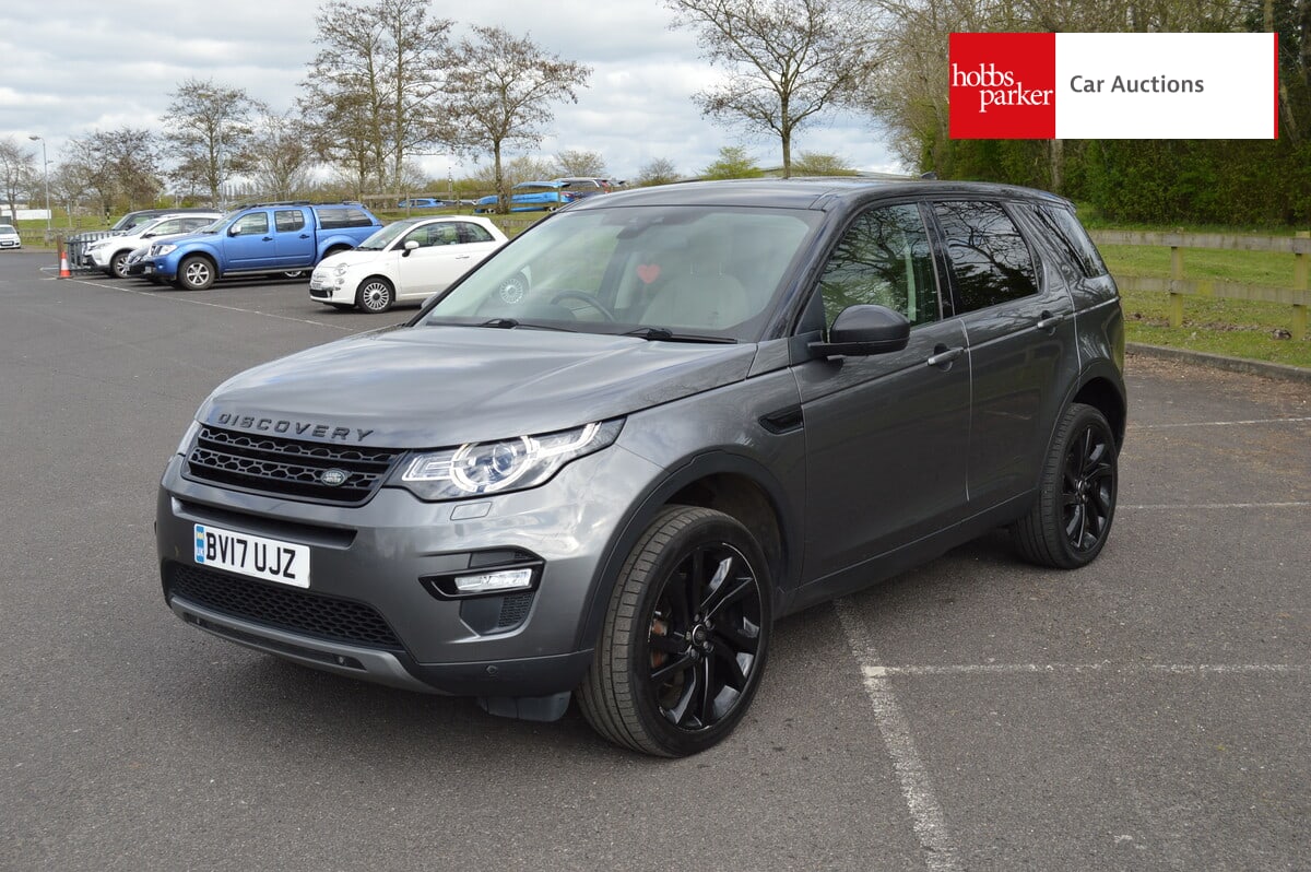 LAND ROVER DISCO-Y SPORT BLACK HSE T image 7