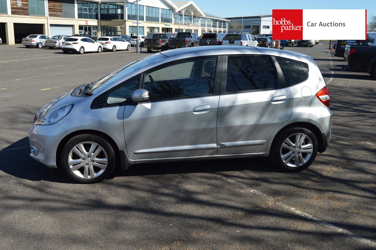 HONDA JAZZ I-VTEC EX image 6