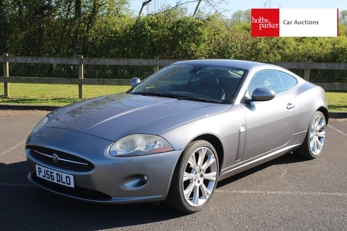 JAGUAR XK X150 image 7