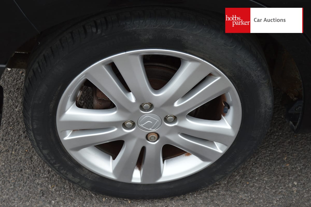HONDA JAZZ EX-T I-VTEC image 11
