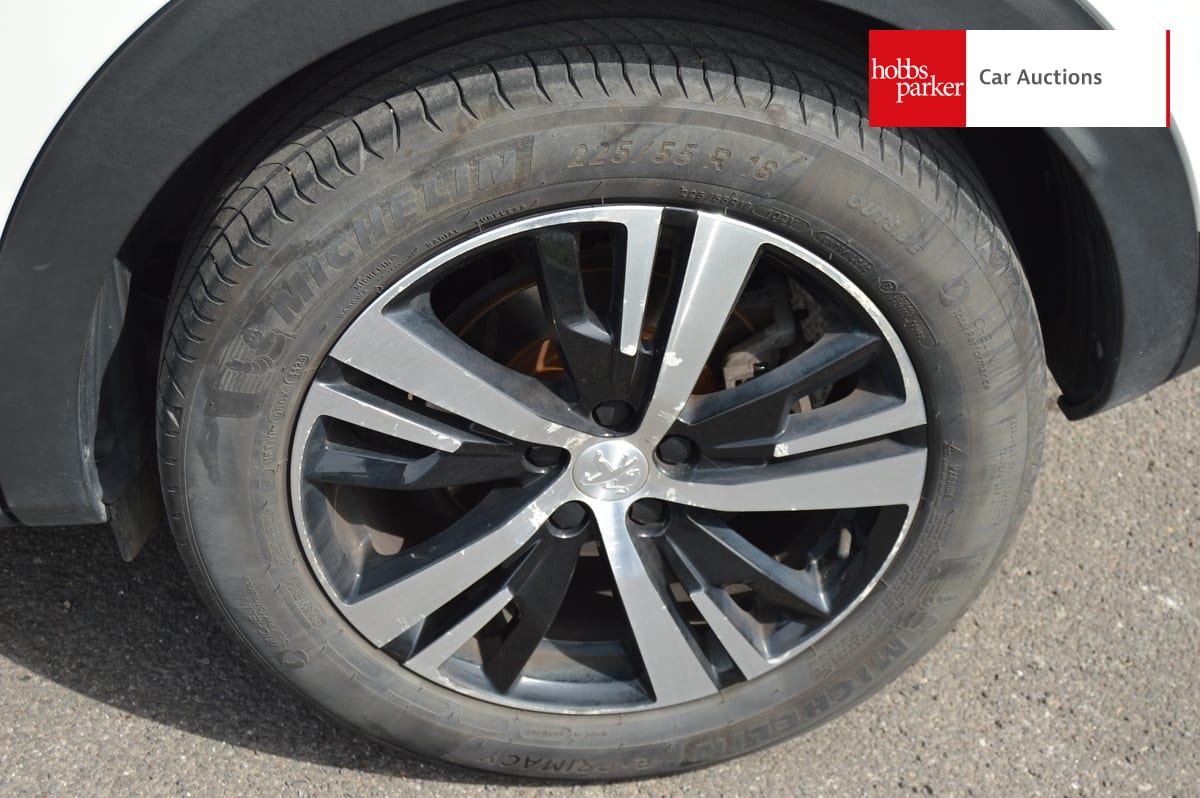 PEUGEOT 3008 GT PURETECH S/S AUTO image 10