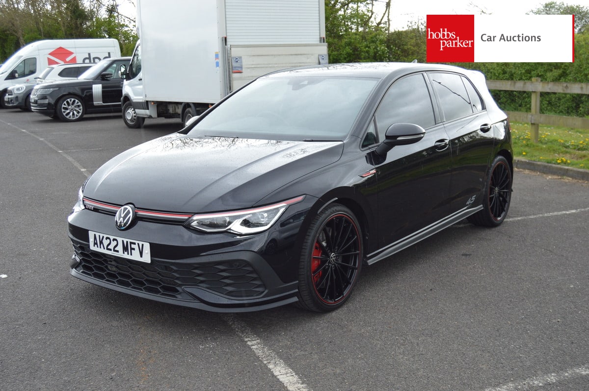 VOLKSWAGEN GOLF GTI CLUBSPORT 45 TSI S-A image 7