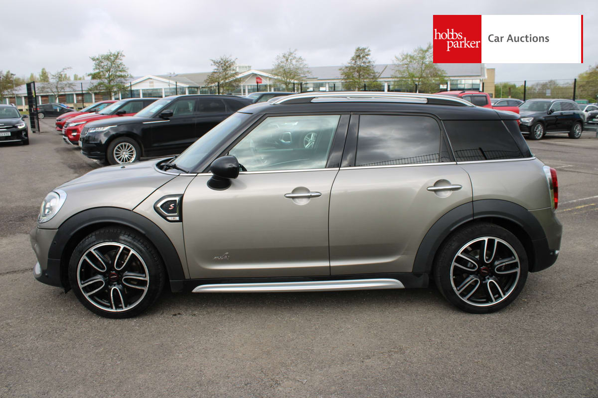 MINI Countryman Cooper image 6